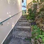 Castrusso Il Frantoio Di By Portofinovacanze Daire *